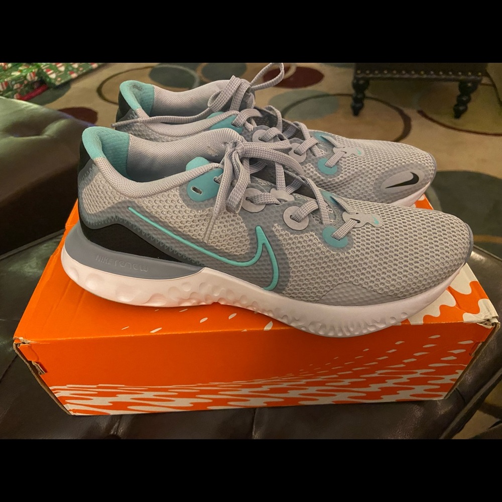 Nike Renew